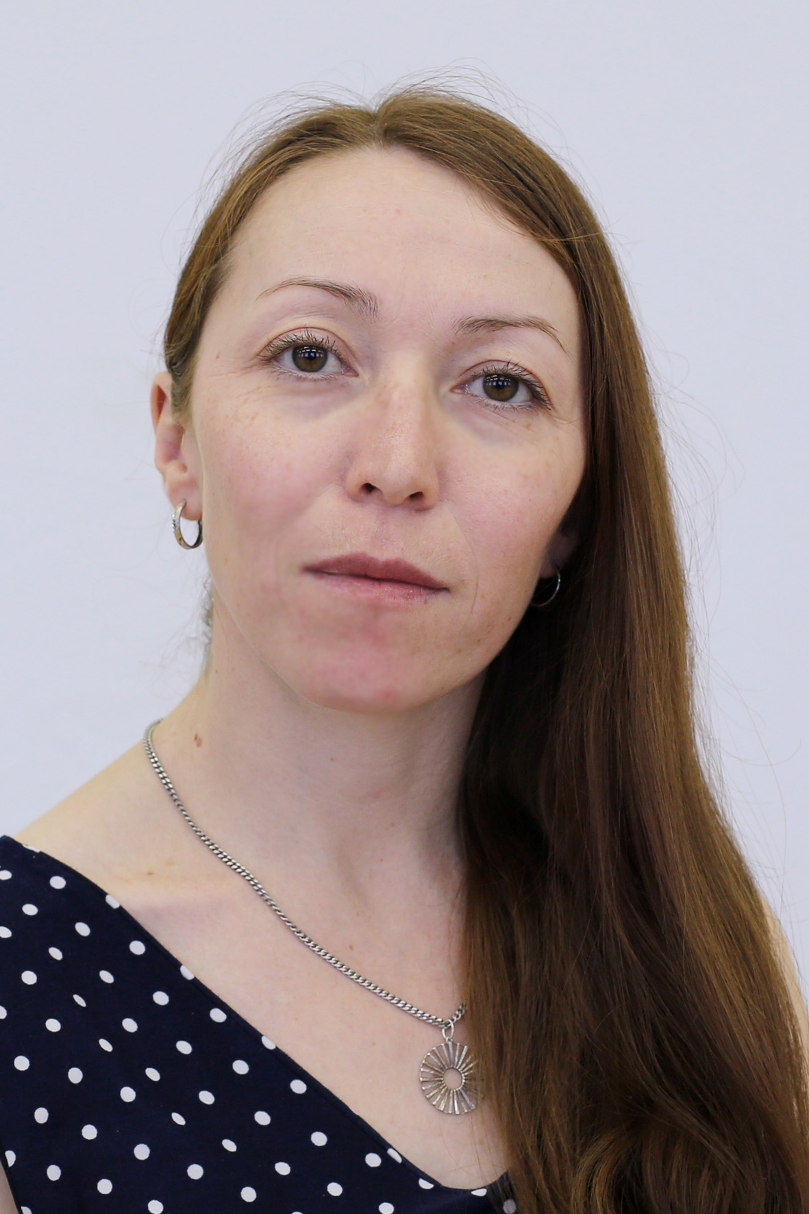 КУТЯВИНА Констанция Николаевна.